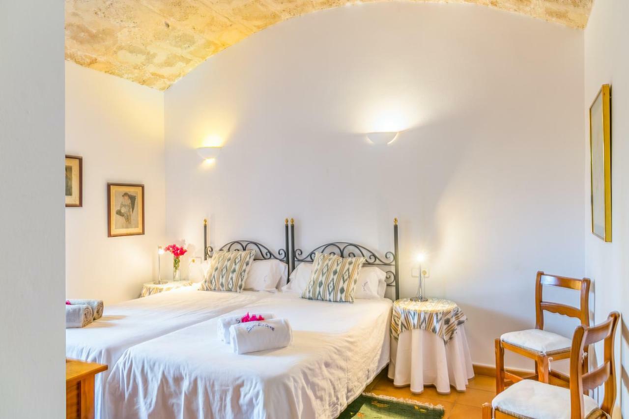 Villa Historic House In Mallorca Up To 12 Guests Andratx