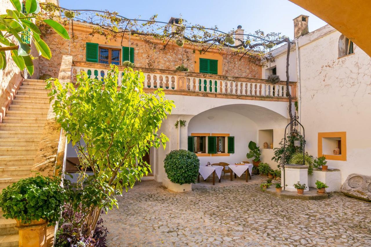 Historic House In Mallorca Up To 12 Guests Andratx